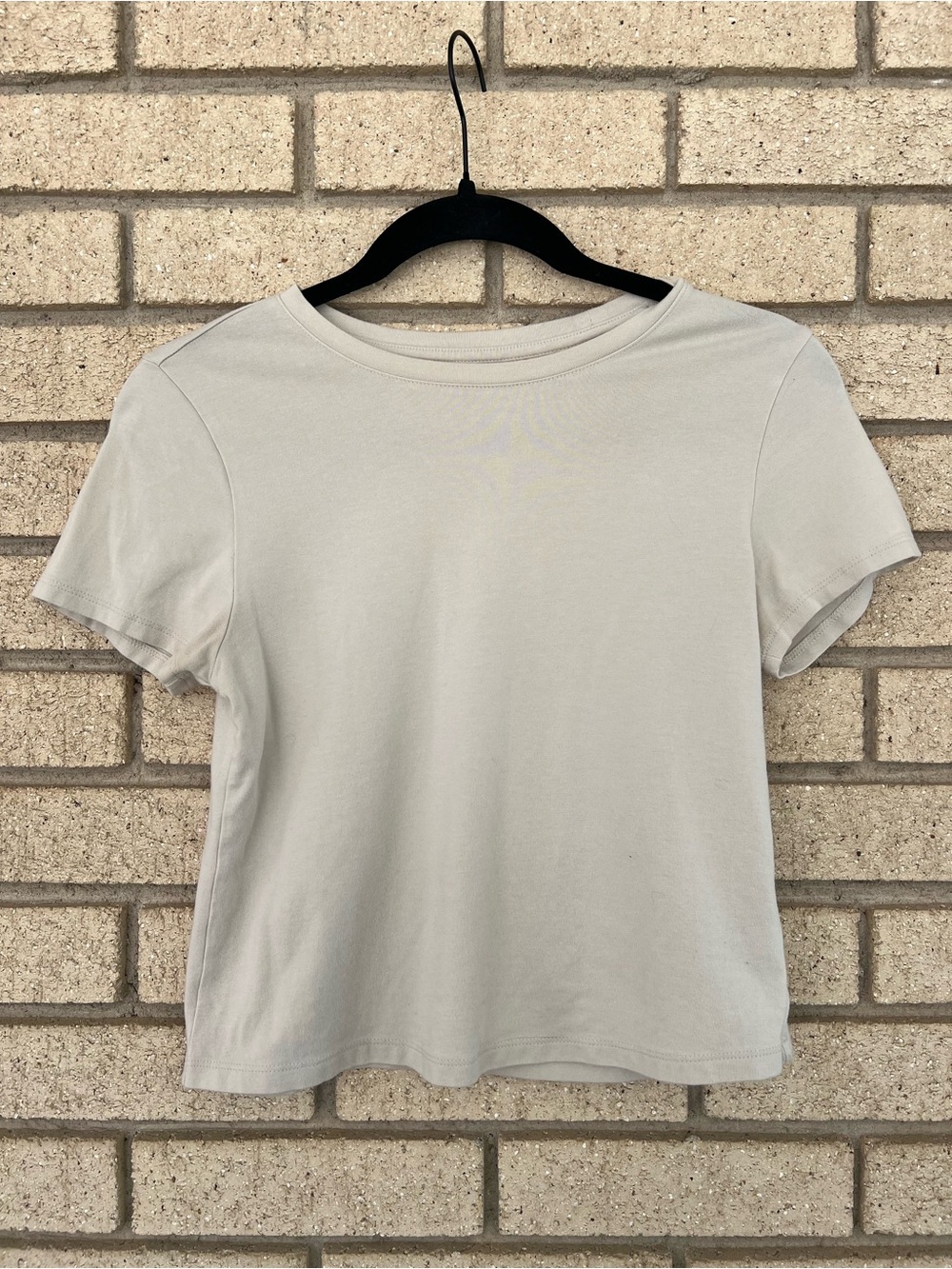 Old Navy Crewneck Crop Tee — Light Beige